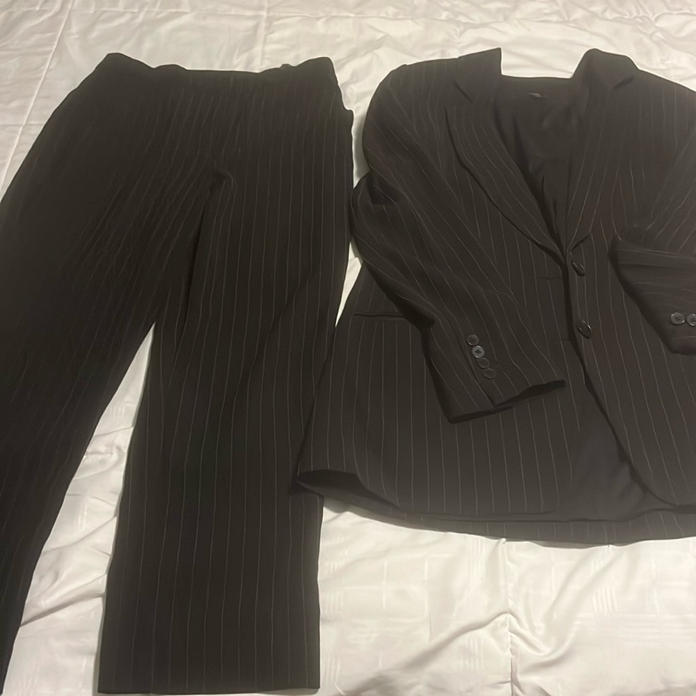 Express Suit Black